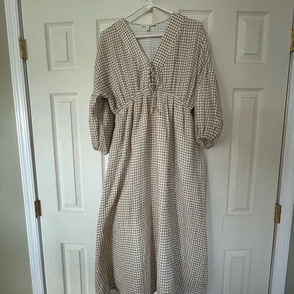 Gingham Maxi Dress in Beige Check - Picture 5 of 8